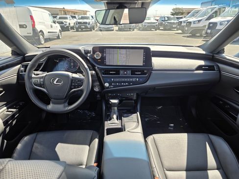 Used 2022 Lexus ES 350 w/ Premium Package image 17