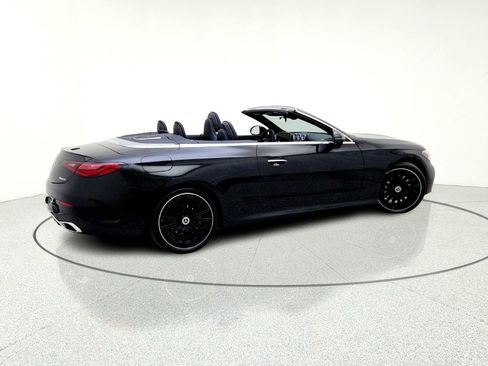 Certified 2026 Mercedes-Benz CLE 300 4MATIC Cabriolet image 10
