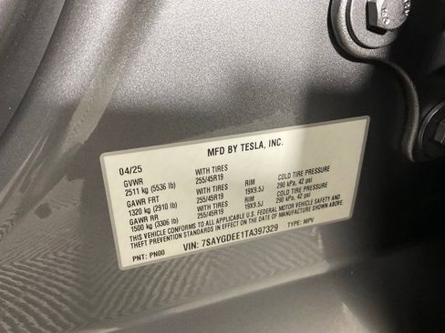 Used 2026 Tesla Model Y Long Range image 26