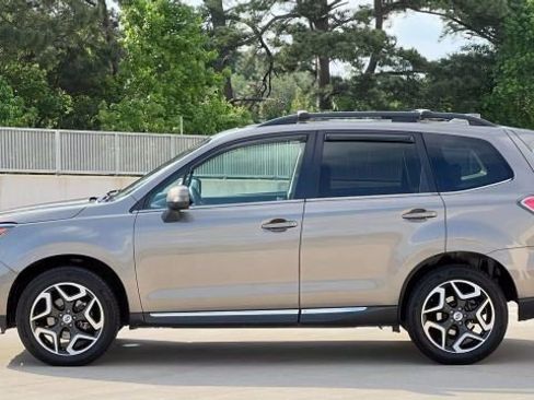 Used 2017 Subaru Forester 2.5i Touring image 59