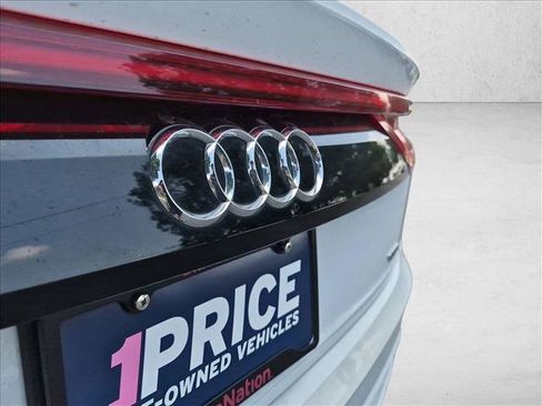 Used 2020 Audi Q8 Premium Plus w/ Premium Plus Package AWD/4WD image 30