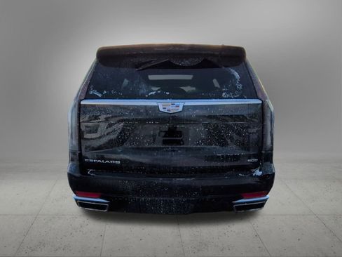 Certified 2024 Cadillac Escalade Premium Luxury w/ Performance Package image 7