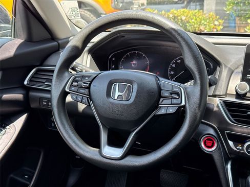 Used 2018 Honda Accord LX image 23