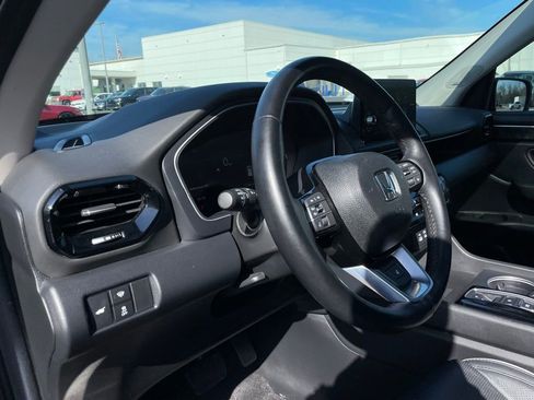Certified 2025 Honda Pilot Elite image 31