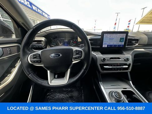 Used 2023 Ford Explorer XLT w/ Equipment Group 202A RWD image 16