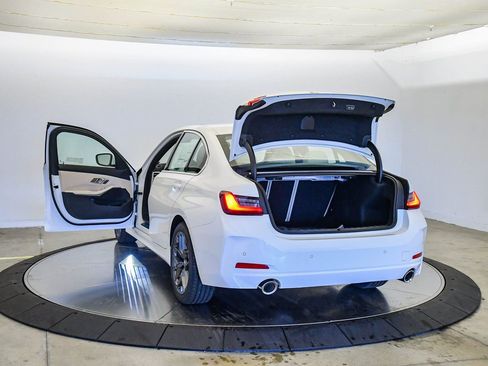 New 2026 BMW 330i xDrive Sedan w/ Convenience Package image 24