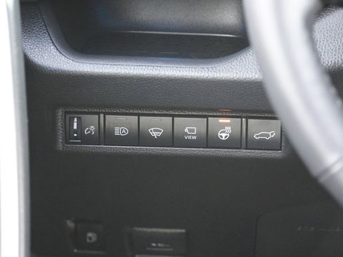 Certified 2022 Toyota RAV4 XSE image 37