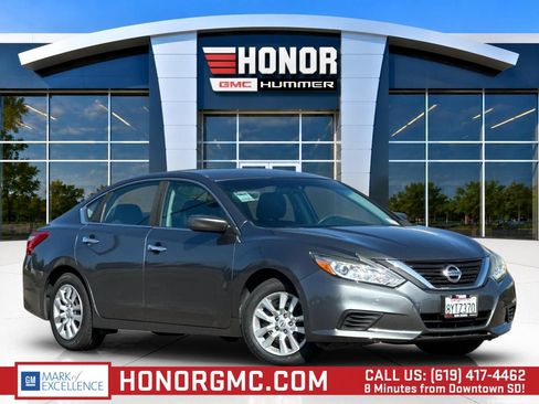 Used 2016 Nissan Altima 2.5 S w/ Power Driver Seat Package FWD image 1