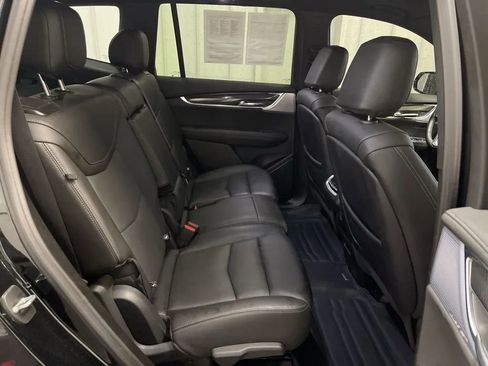 Used 2024 Cadillac XT6 Sport w/ Technology Package image 14