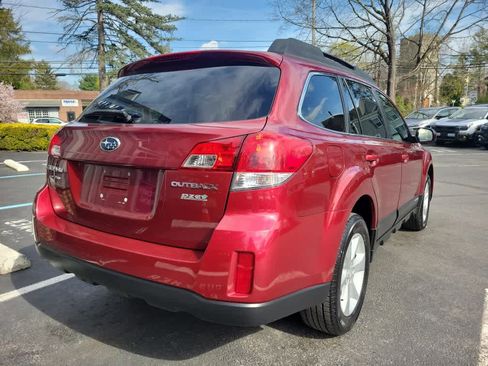Used 2013 Subaru Outback 2.5i Premium w/ All-Weather Pkg image 3
