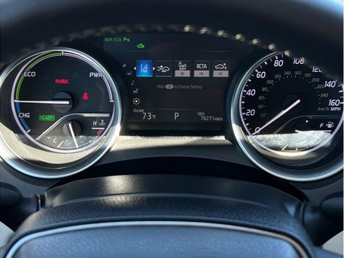 Used 2018 Toyota Camry XLE w/ Audio Package FWD image 13