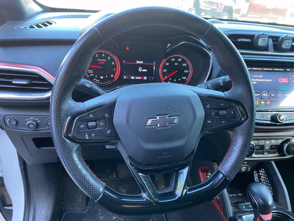 Used 2023 Chevrolet TrailBlazer RS w/ Sun and Liftgate Package AWD/4WD image 7