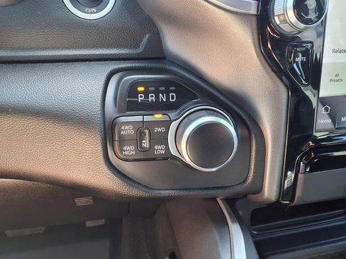 Used 2022 RAM 1500 Big Horn AWD/4WD image 21