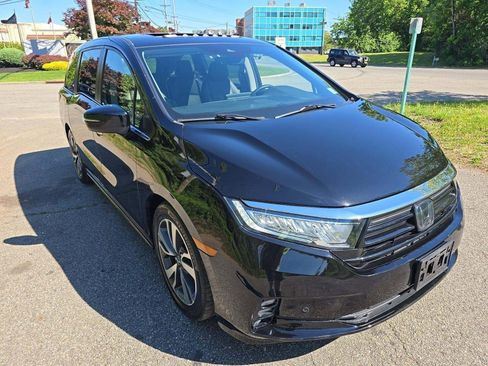 Used 2023 Honda Odyssey Touring image 5