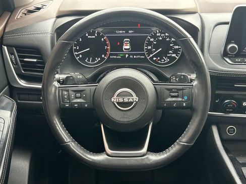 Certified 2023 Nissan Rogue SV w/ SV Premium B Package FWD image 12
