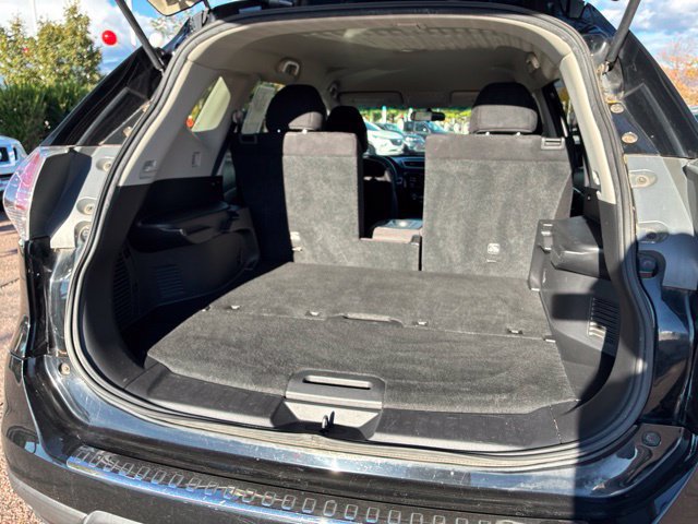 Used 2014 Nissan Rogue SV AWD/4WD image 28