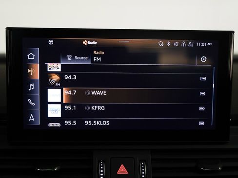 Certified 2023 Audi Q5 e Premium w/ Convenience Package image 18