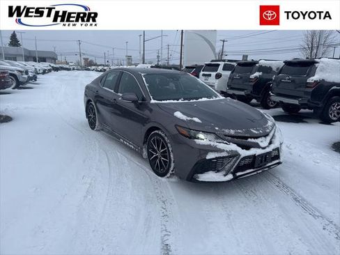 Certified 2024 Toyota Camry SE w/ Cold Weather Package image 1