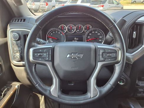 Used 2021 Chevrolet Silverado 1500 RST image 19