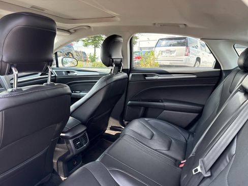Used 2014 Ford Fusion Titanium AWD/4WD image 9