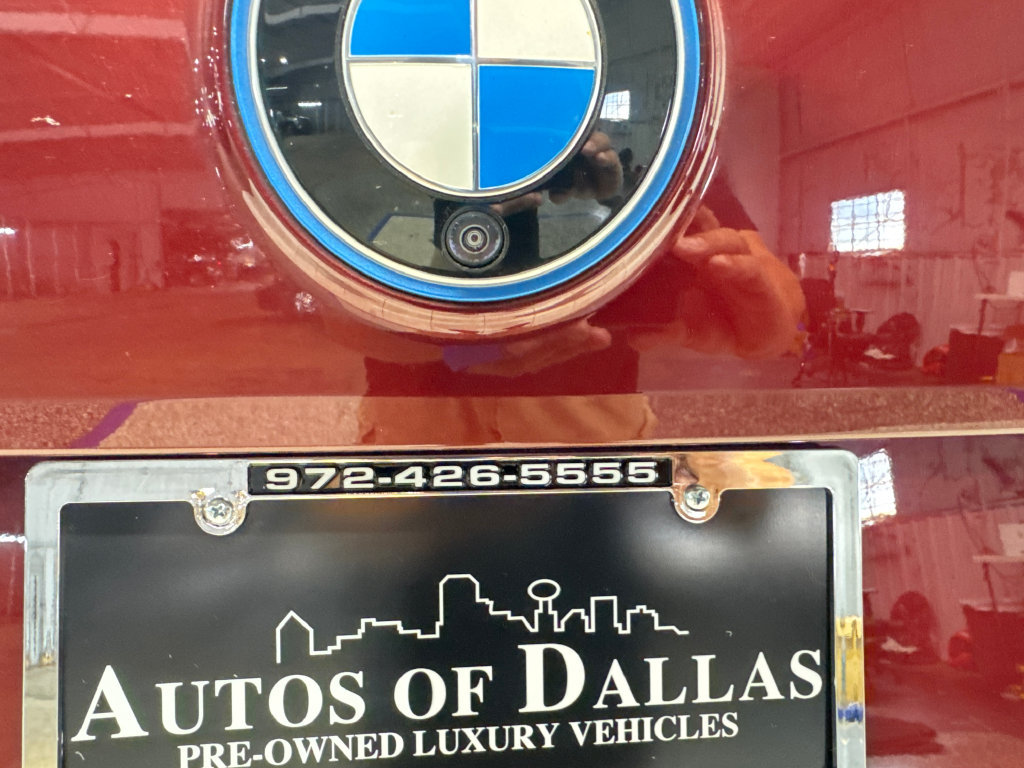 Used 2024 BMW iX xDrive50 w/ Premium Package AWD/4WD image 27