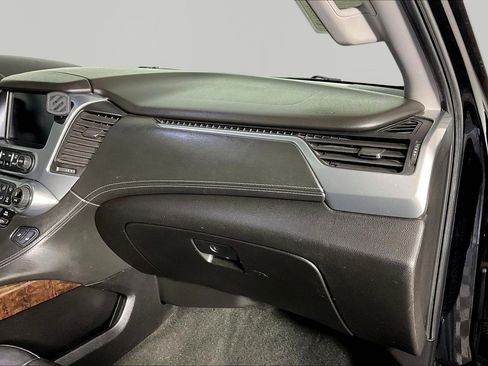 Used 2018 Chevrolet Tahoe LT w/ Luxury Package image 26