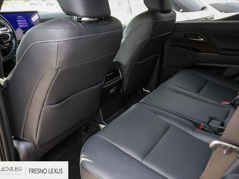 Certified 2024 Lexus GX 550 w/ Accessory Package (Z1) AWD/4WD image 12