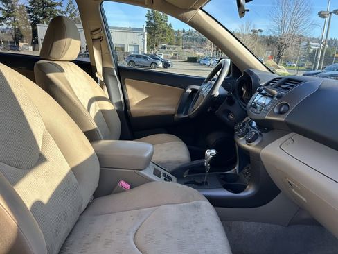 Used 2009 Toyota RAV4 Sport image 16