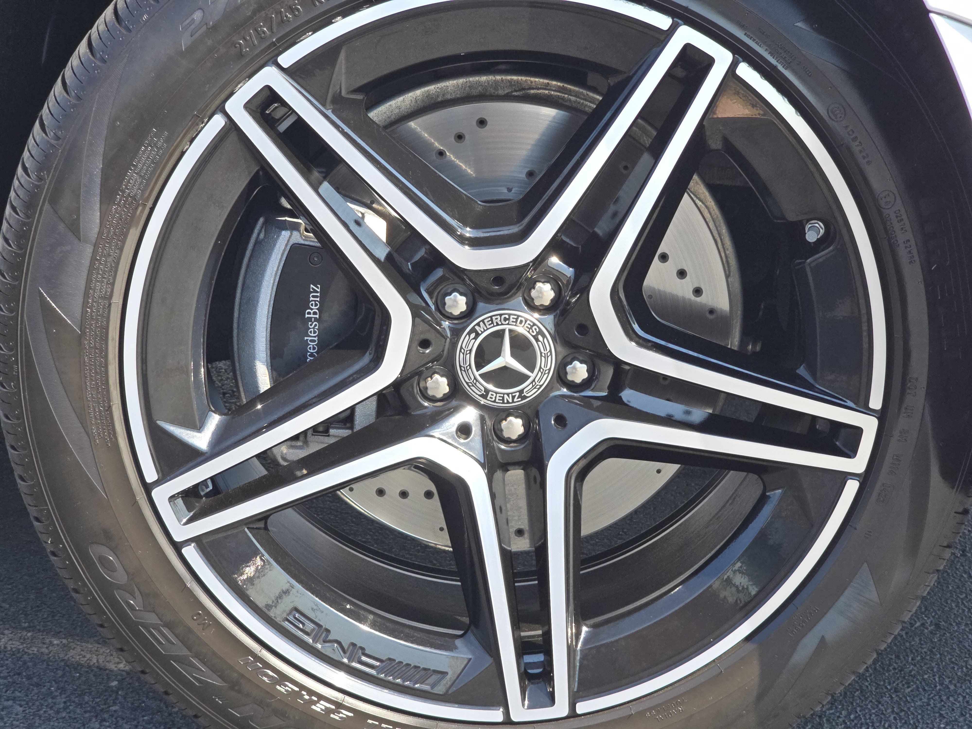 Used 2023 Mercedes-Benz GLS 450 4MATIC image 16