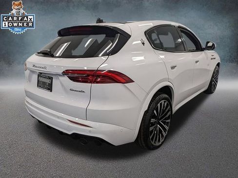 Used 2023 Maserati Grecale Modena AWD/4WD image 4