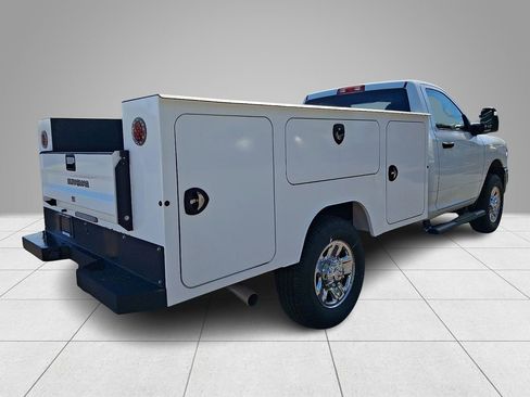 New 2024 RAM 3500 Tradesman w/ Safety Group AWD/4WD image 4
