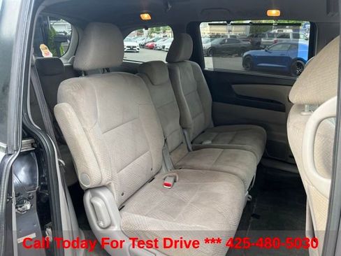 Used 2016 Honda Odyssey SE image 14