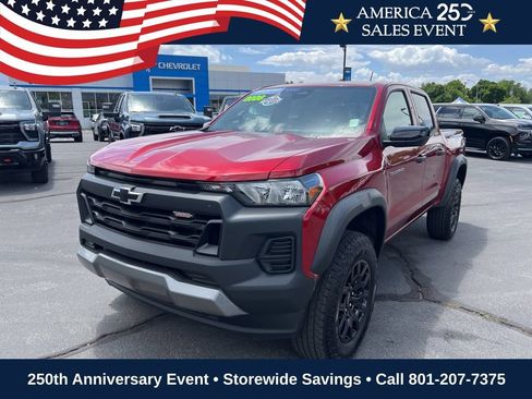 Used 2026 Chevrolet Colorado Trail Boss AWD/4WD image 2