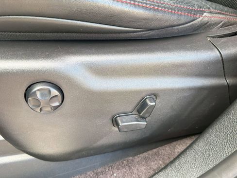 Used 2018 Jeep Grand Cherokee Trailhawk w/ Trailhawk Luxury Group image 14