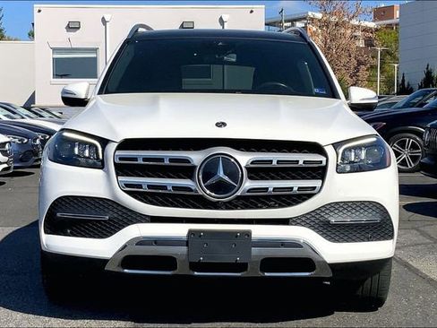 Used 2023 Mercedes-Benz GLS 450 4MATIC image 2