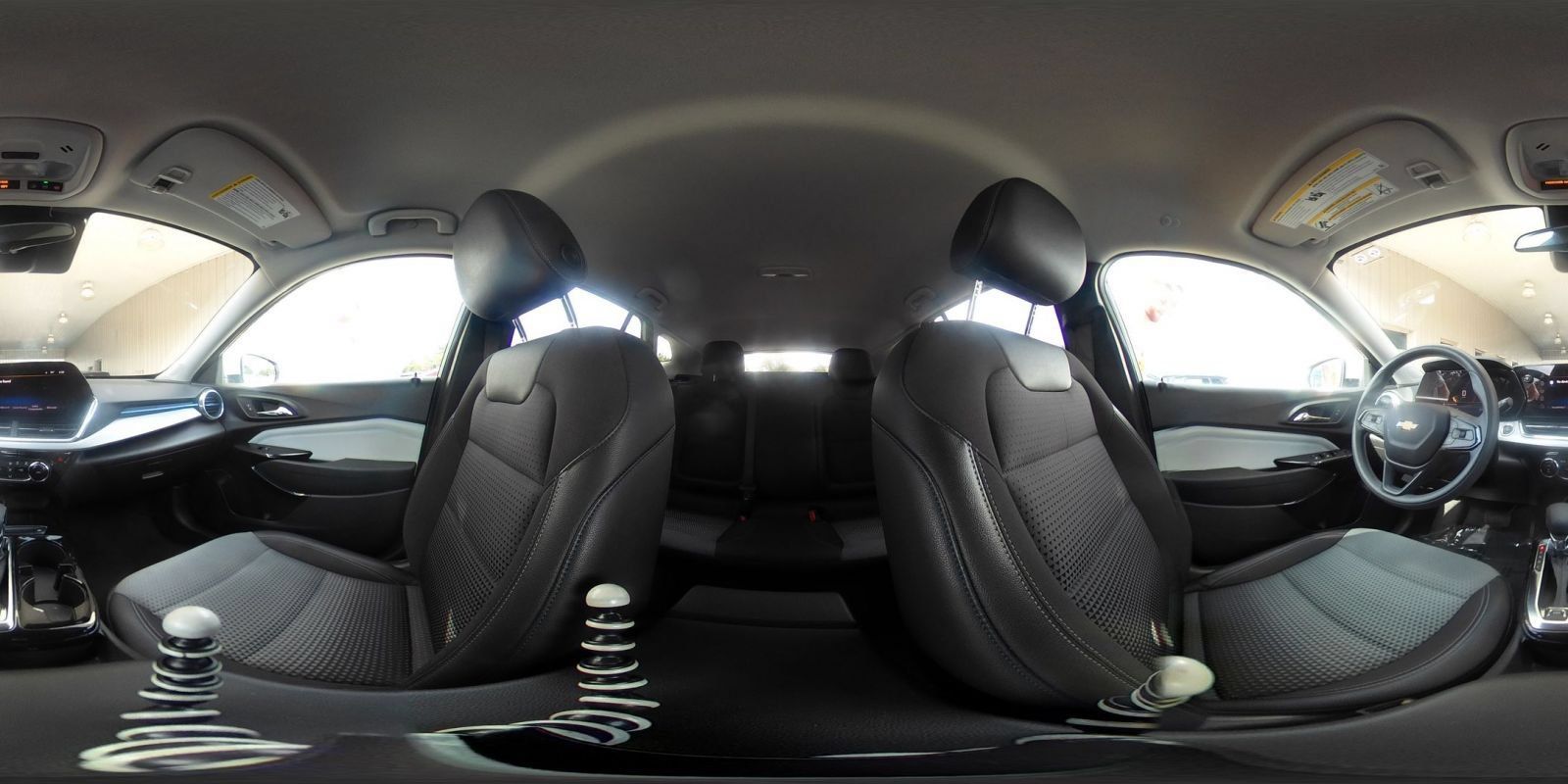 Used 2025 Chevrolet Trax LT FWD image 40