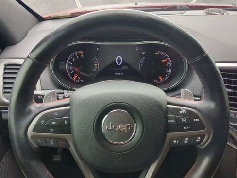 Used 2017 Jeep Grand Cherokee Trailhawk w/ Trailhawk Luxury Group image 34