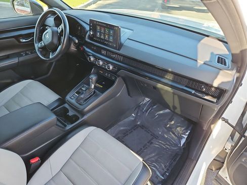 Used 2024 Honda CR-V Sport Touring image 23