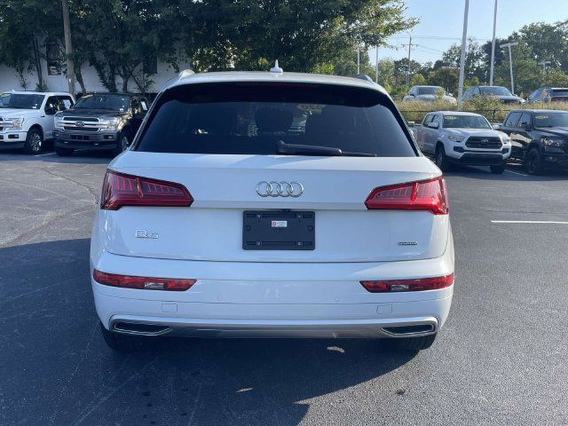Used 2020 Audi Q5 2.0T Premium AWD/4WD image 6