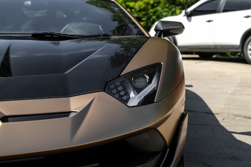 Used 2020 Lamborghini Aventador SVJ AWD/4WD image 52