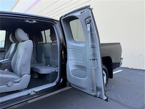 Used 2012 Toyota Tacoma 2WD Access Cab image 17