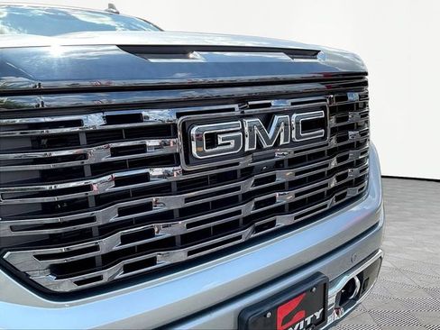 Used 2024 GMC Sierra 1500 Denali Ultimate AWD/4WD image 35