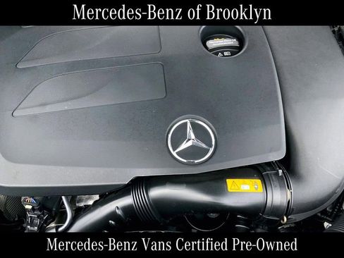 Certified 2021 Mercedes-Benz GLC 300 GLC 300 image 32