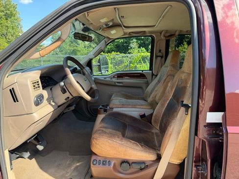 Used 2004 Ford F250 Lariat AWD/4WD image 21