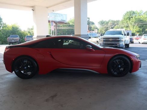 Used 2017 BMW i8 AWD/4WD image 9