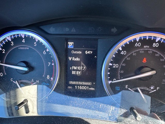Used 2019 Toyota Highlander XLE AWD/4WD image 14