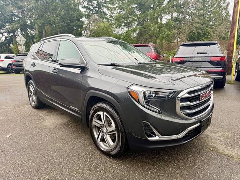 Used 2020 GMC Terrain SLT w/ Preferred Package AWD/4WD image 8