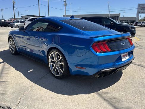 Used 2020 Ford Mustang GT Premium w/ Equipment Group 401A image 5