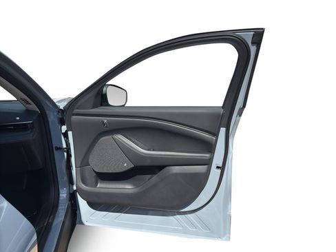 New 2025 Ford Mustang Mach-E Premium image 7