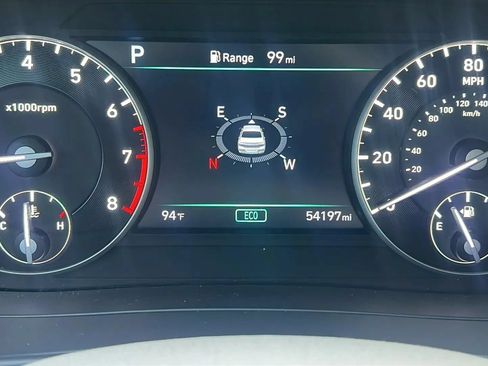 Used 2021 Genesis G90 5.0 Ultimate RWD image 11